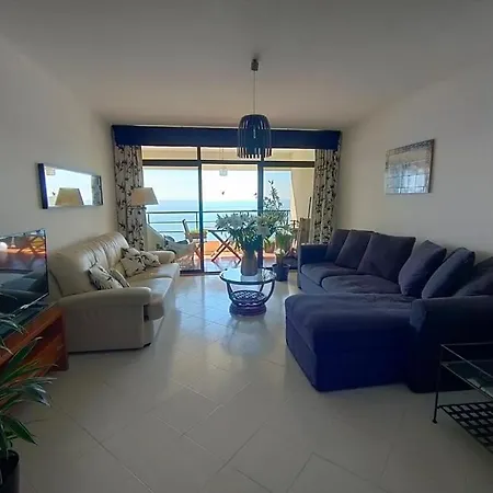 Апартаменты Majestic Seaview