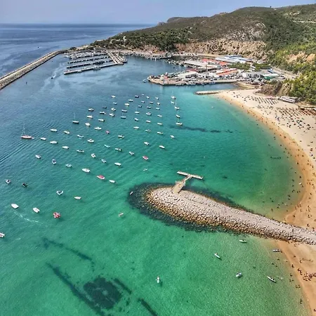 Majestic Seaview Апартаменты Сесимбра