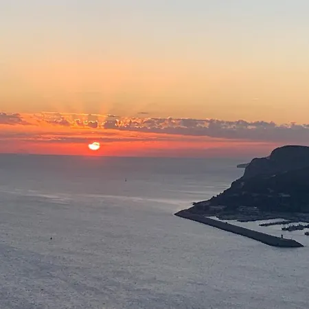 Majestic Seaview Sesimbra